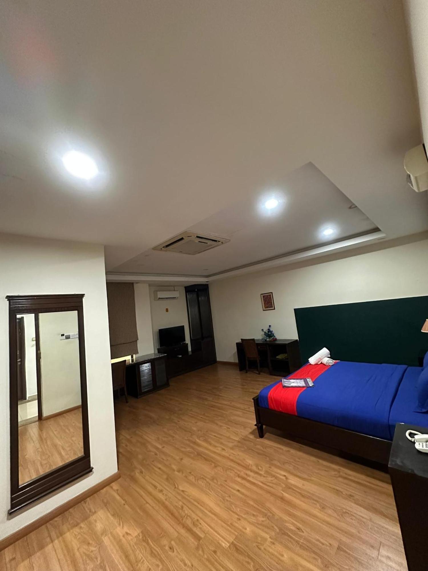 Maxwell Inn タイピン エクステリア 写真